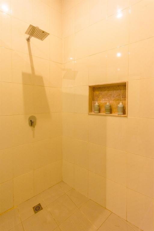 Villa Tepi Sungai Legian Zimmer foto